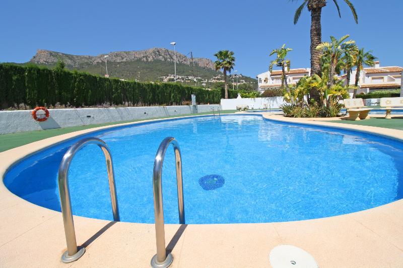 קלפה Bungalows Puerta Del Sol Unitursa מראה חיצוני תמונה